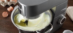 comparatif kenwood vs Kitchenaid artisan ou chef titanium kitchen aid versus Kenwood