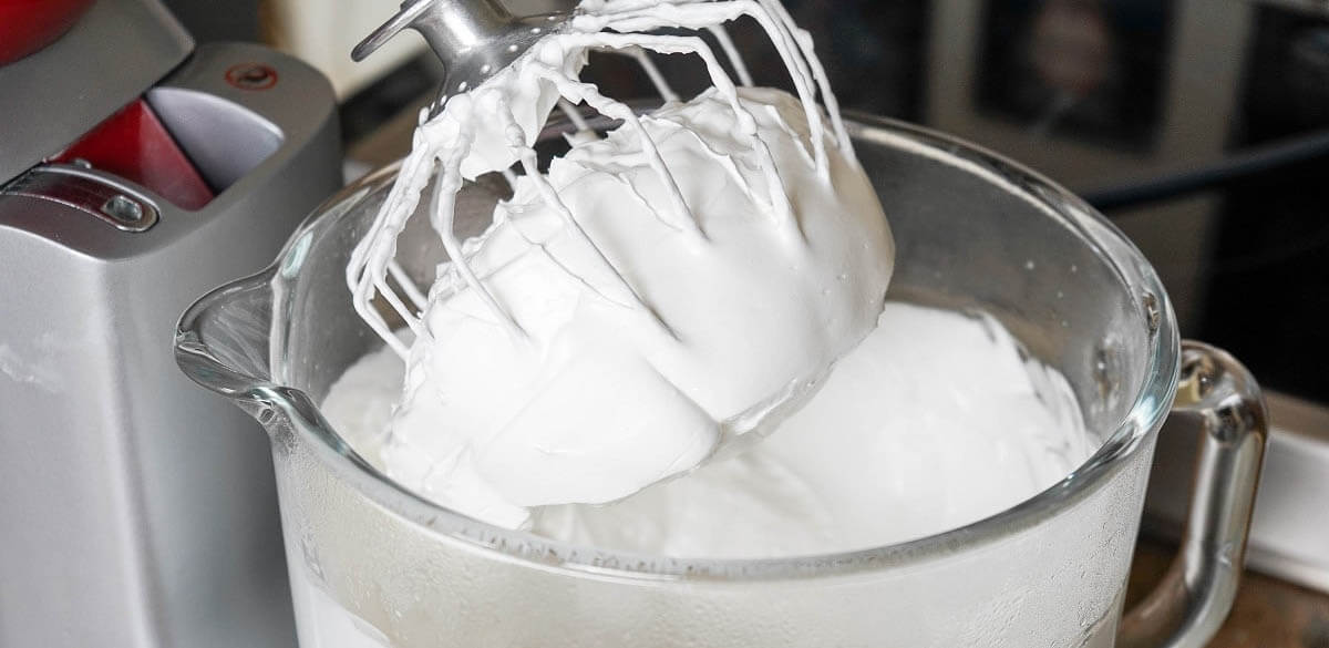 Les 15 Astuces d'un Pâtissier pour réussir blancs en neige et meringues !
