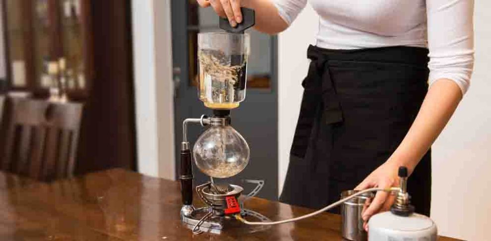 meilleure cafetiere siphon depression balancier alambic japonaise