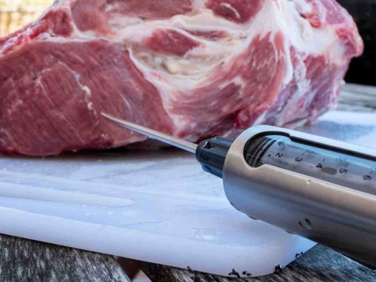 Kit de poire à marinade Seringue à marinade alimentaire Ampoule en caoutchouc FDA de qualité commerciale comprenant une seringue à marinade et une