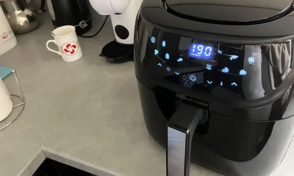 avis test essai airfryer russell hobbs satisfry xxl